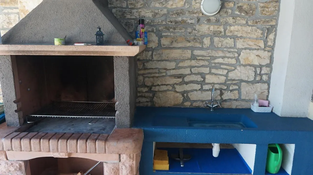 Holiday Home Ava1 With Pool & Holiday Home Ava2 With Whirlpool Baderna Croacia